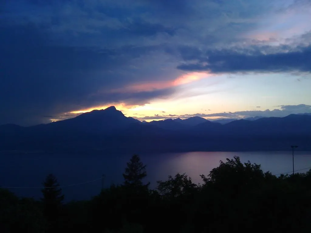 Residence Spighetta Torri Del Benaco Italy